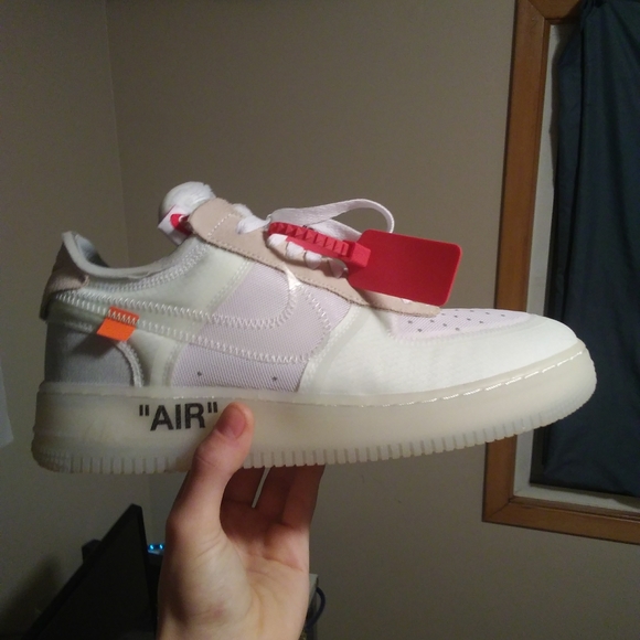 Off-White Air Force Ones "The 10" size 9.5 - Picture 2 of 8